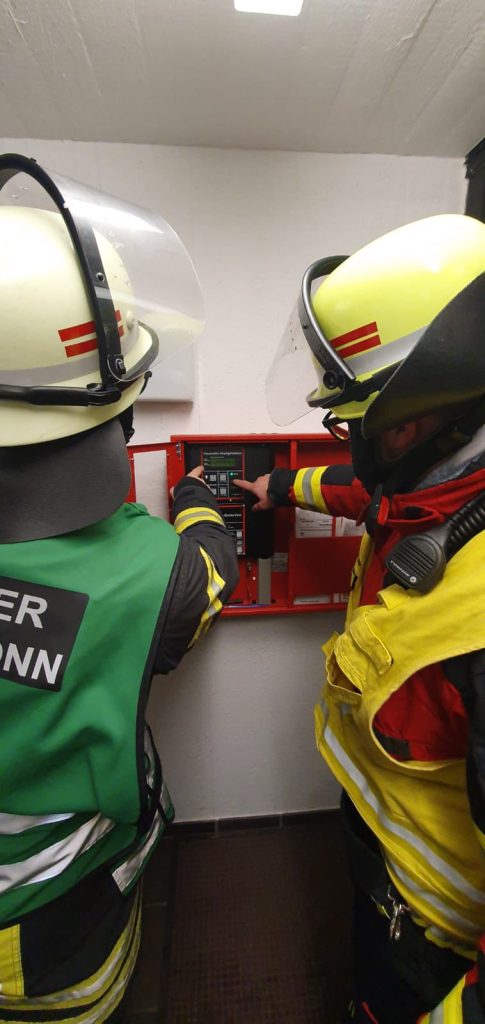 Brandmelder lösen aus – Halle in Tennenbronn verraucht