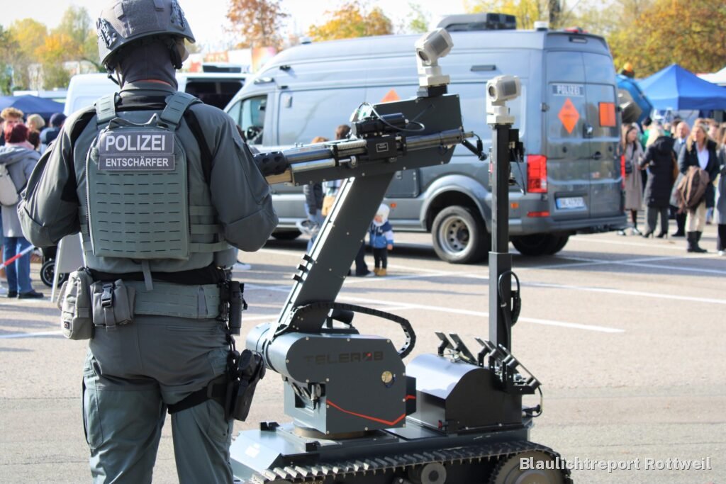 Über 1.100 neue Polizistinnen und Polizisten in Villingen-Schwenningen vereidigt – Bild 11